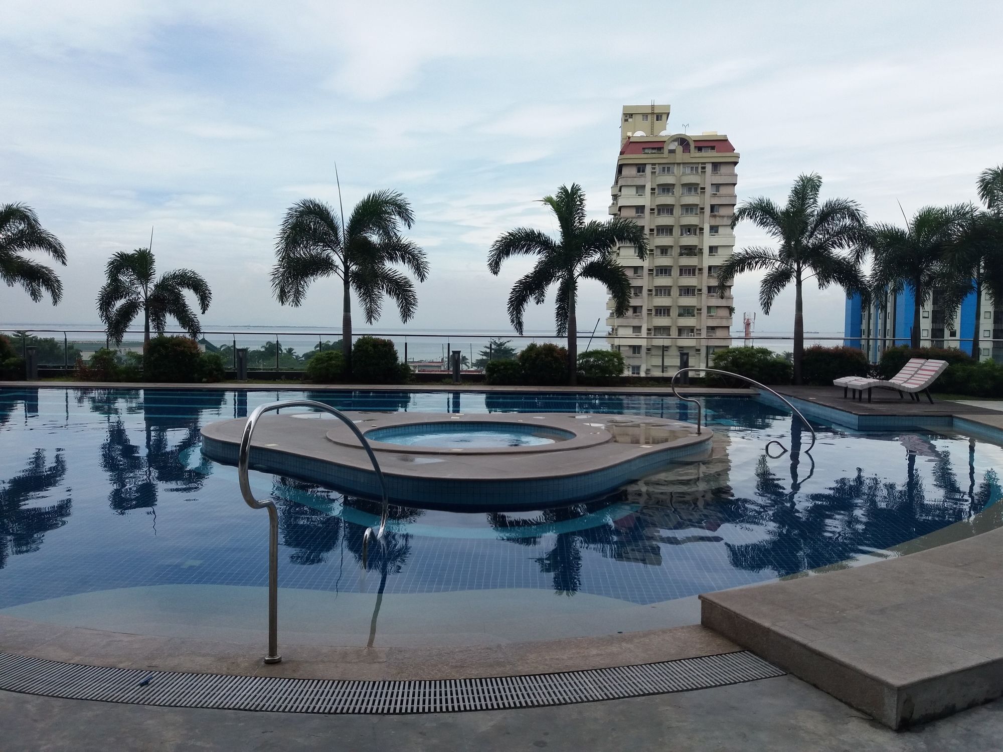 Malate Bayview Mansion City View Manila Exterior photo
